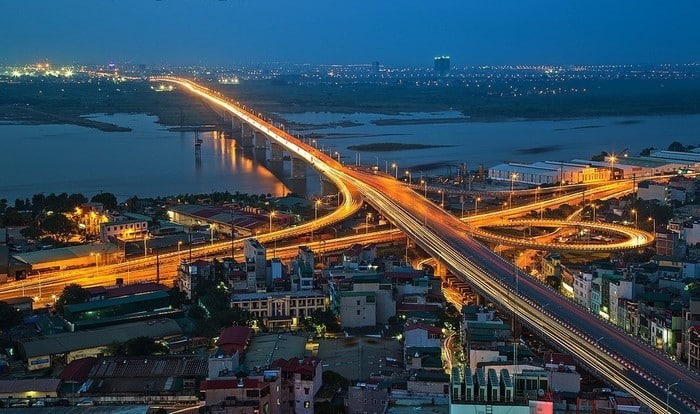 Cầu-Vĩnh-Tuy-về-đêm-ecosmartcity-longbien